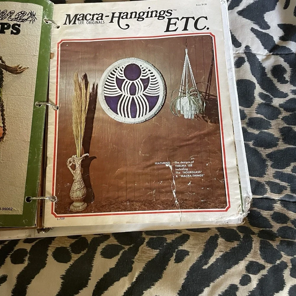 Binder Of‎ VINTAGE Macrame Patterns Instructions Guides